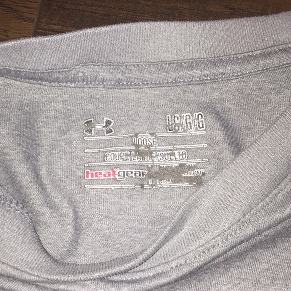 Under Armour Shirt - Picture 2 of 4